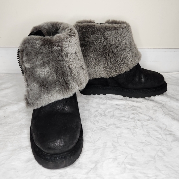 ASH Leather Shearling Boots - Picture 2 of 14